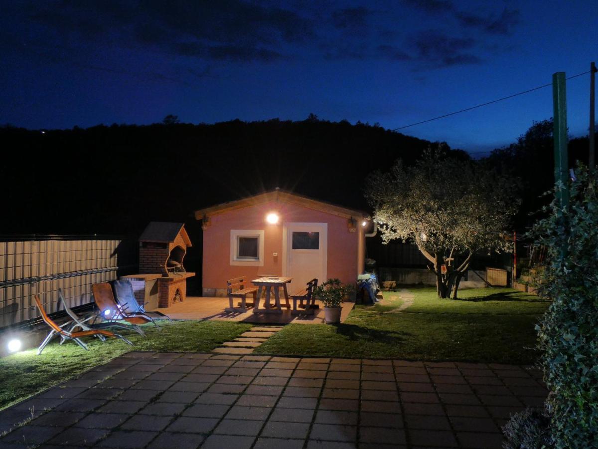 Apartment & Olive Oil Valuma Koper Exterior foto